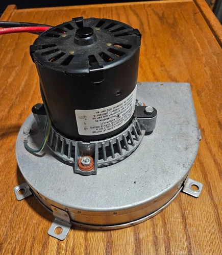 BRAND NEW! Goodman 7021-9227 Inducer Motor made by FASCO.