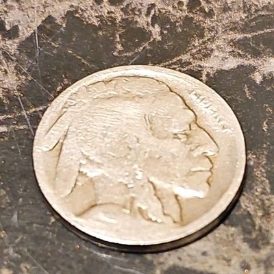 Undated Buffalo Nickel 2 Feathers