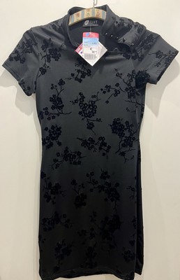 Orsay Damen Kleid, Neu, Größe XS, mit Samtblumen, edel, schick