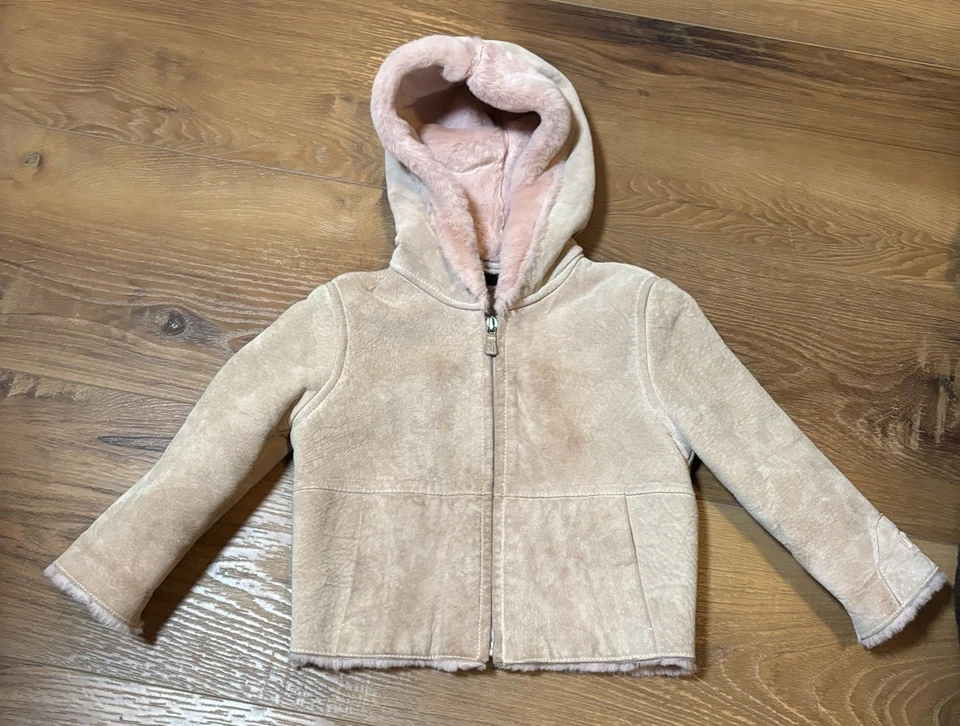 Kleinkinder UGG Australia braune Leder- und rosa Felljacke mit Reißverschluss