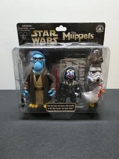 Disney Star Wars The Muppets Gonzo as Darth Vader / Sam the Eagle as Obi Wan NEW