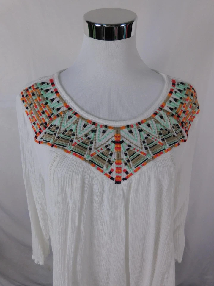 Camisa New Directions Mujer Grande Blanca Bordada Boho Campesina Manga 3/4 Foto 2 de 4