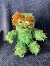 Vintage 70s Knickerbocker Sesame Street Oscar the Grouch Plush Beanie - 18