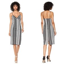 Bardot Germaine Black & White Lace V-Neck Fitted Waist Midi Dress Size 6