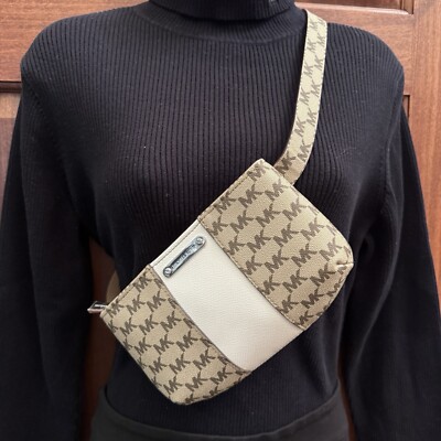 Michael Kors Logo Adjustable Belt Bag, Fanny Pack or Wear As Crossbody!