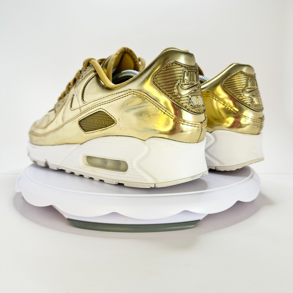 NIKE AIR MAX 90 エアマックス90 メタリックゴールド ベージュ♫ Air Max 90 'Metallic Gold' Release Date. Nike SNKRS