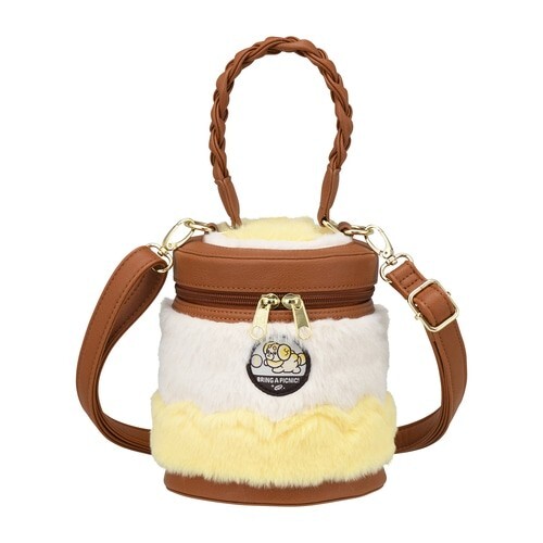 Pokemon Center Original Bag Bring a picnic! Fidough Shoulder Bag - Picture 1 of 8