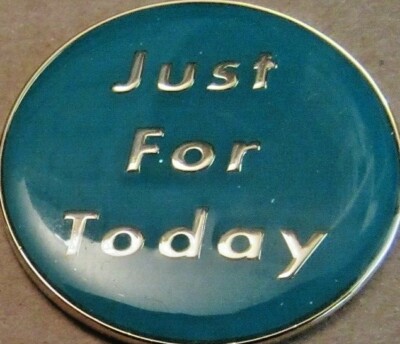 Narcotics  Anonymous Green 15 Year Medallion Teal Sparkle silver NA coin token