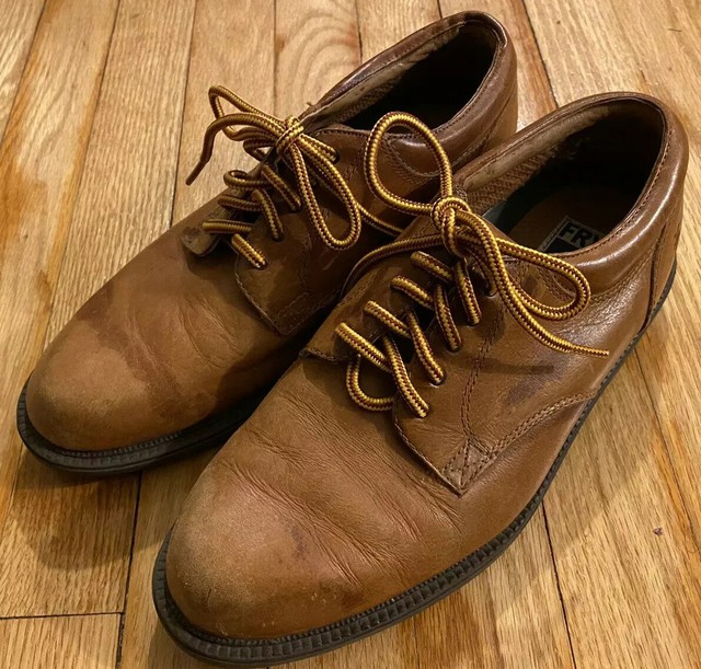 gum sole dress shoes