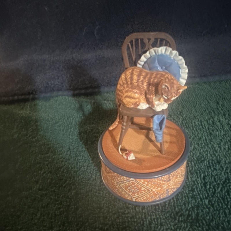 Otagiri Cat Figurine on Chair Wind-Up Music Box with Round Base Collectible