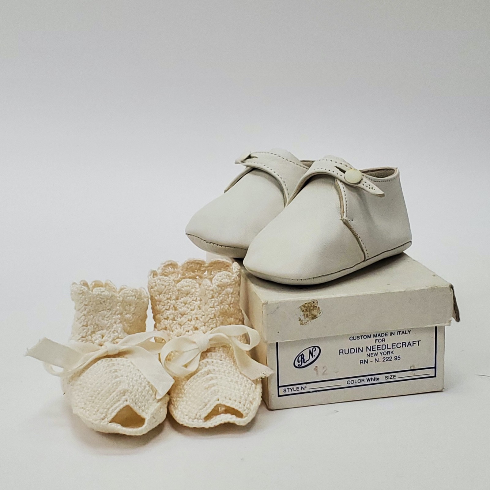 Sz 2 Custom Italy For Rudin Needlecraft & Crochet Bootie