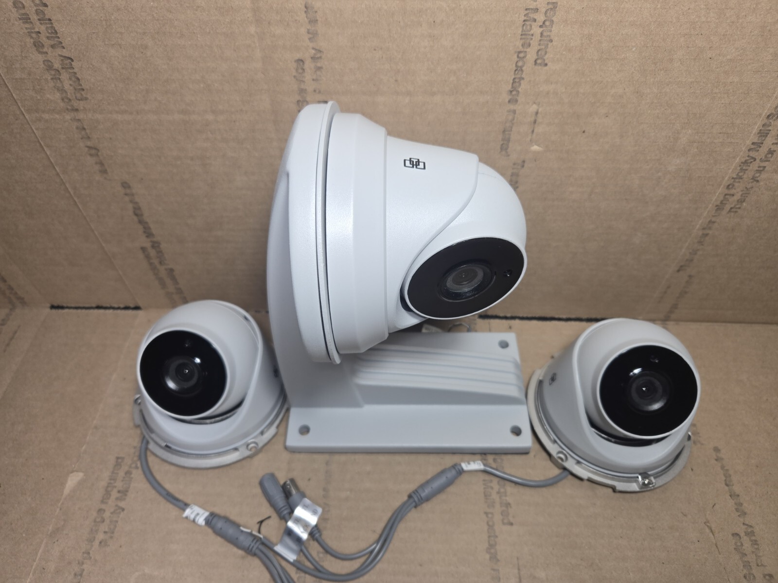 Set HD-TVI HD 1080P 3.6MM IR OUTDOOR TURRET SURVEILLANCE CAMERA, No DVRs Include
