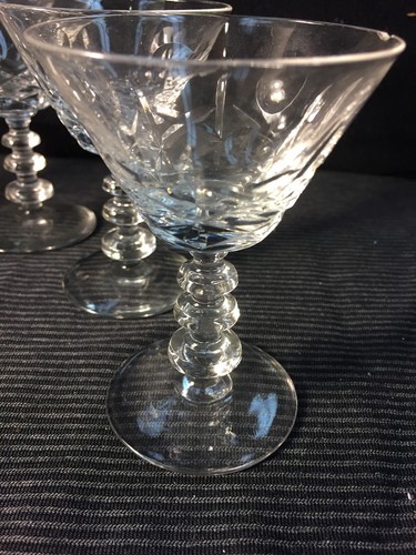 Vintage 4 Cordials Crystal Cut Glasses ELOQUENT & FANCY STEMS! VERY NICE - Picture 2 of 12