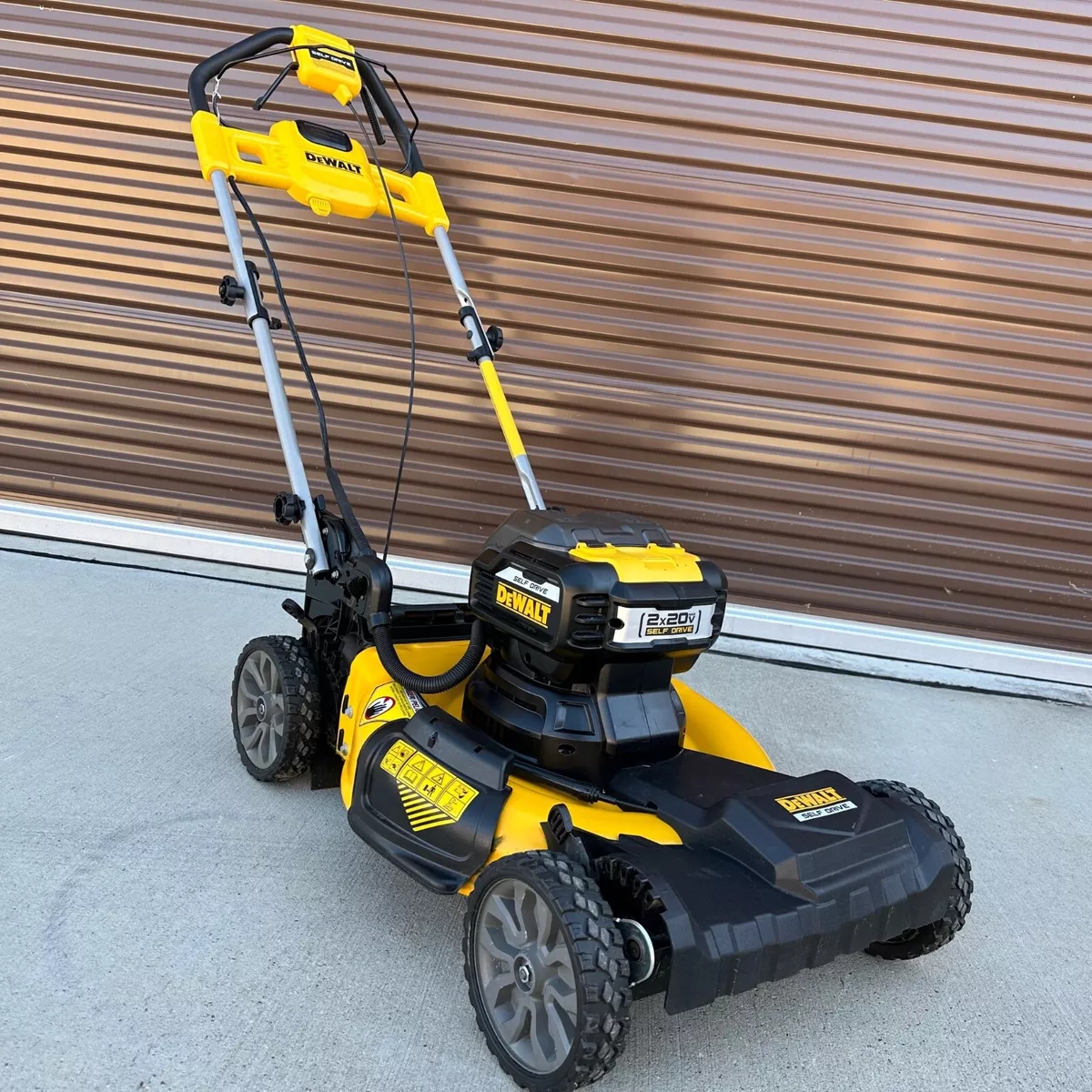 Dewalt Cordless Mower Question: Why 20V Max and Not FlexVolt?