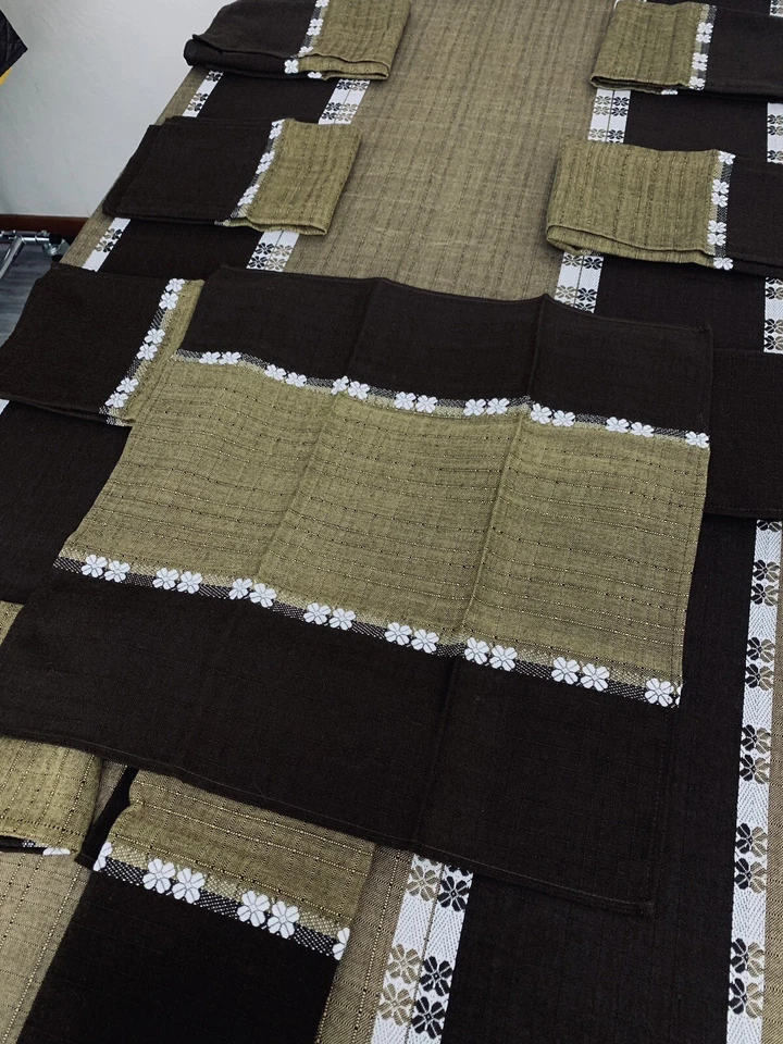 Vintage nappe + 12 serviettes  250 cm / 150 cm   Marignan Dans Boîtes. - Photo 4/4