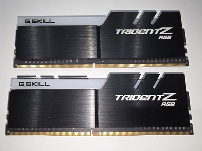 メモリー G.SKILL TridentZ RGB 32GB 51DN6l6wE8L._UF350,350_QL80_.jpg