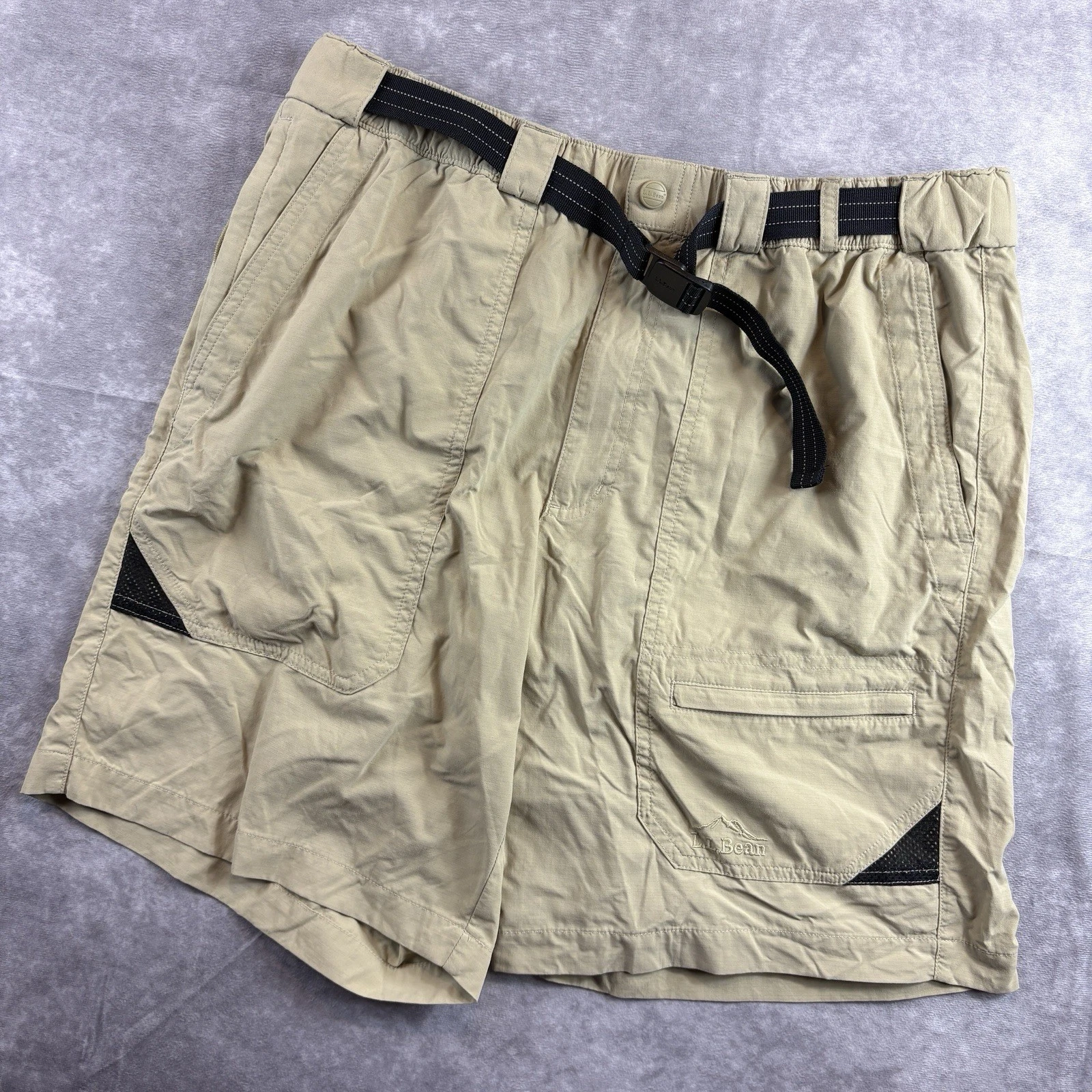 Vintage LL Bean Shorts Mens M Beige Hiking Outdoor Travel Fishing 506420 9”