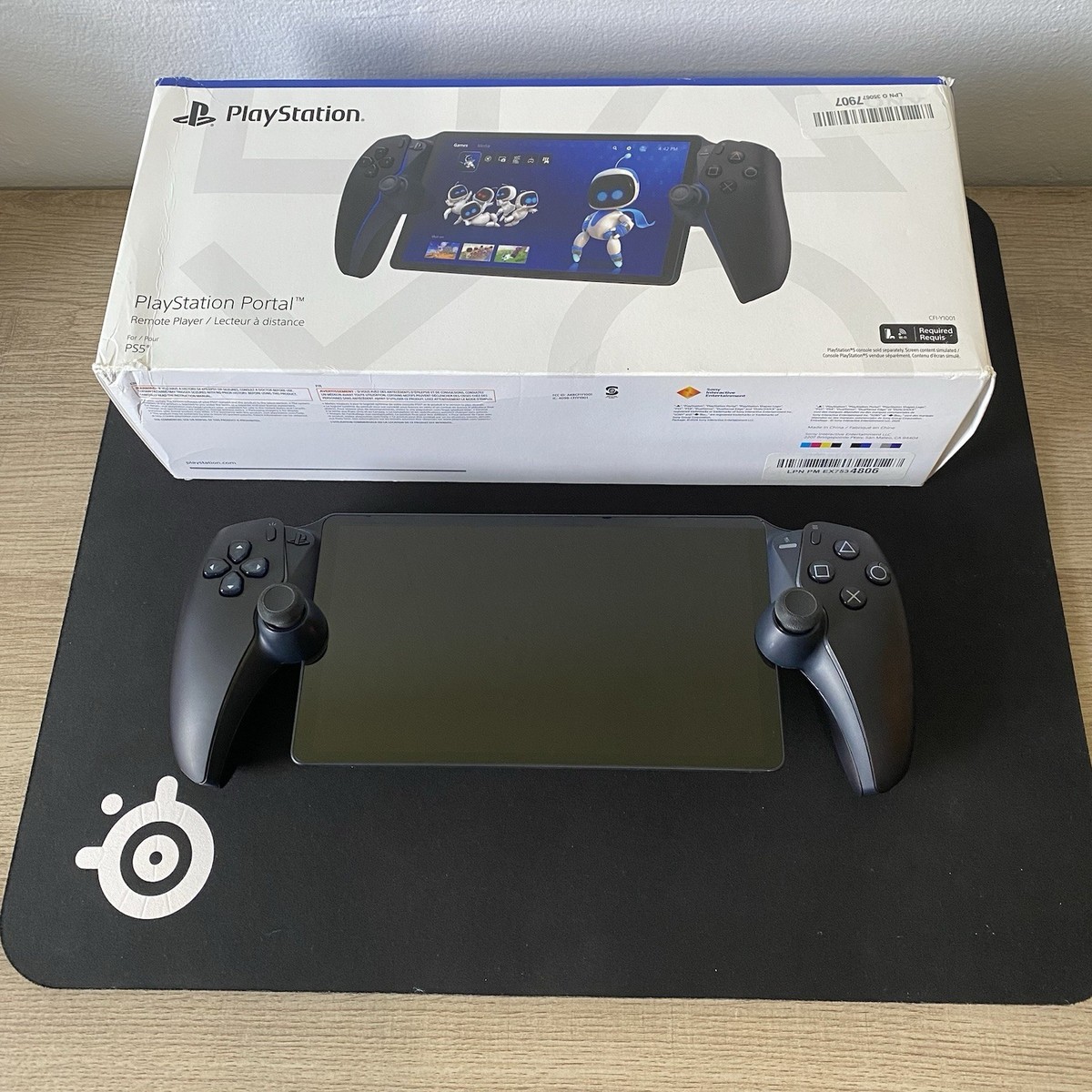 Sony PlayStation Portal Remote Player Midnight Black w/ Case Grips