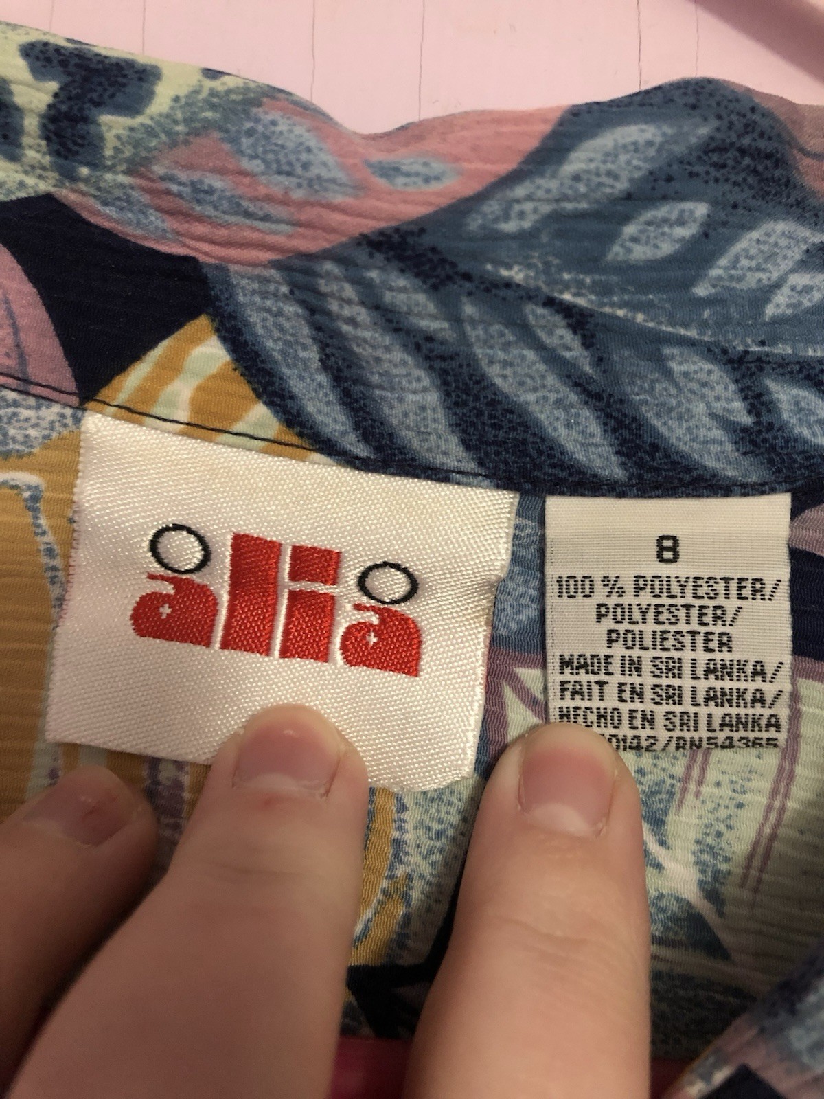 Alia leaf patterned button down shirt women’s siz… - image 4