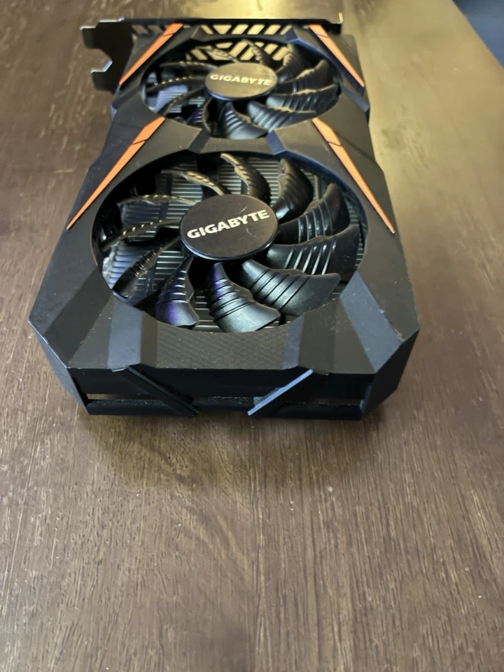 GIGABYTE RX 560 OC 4GB GDDR5 Graphics Card✅DVI DP HDMI ✅GV-RX560OC-4GD - Image 4 of 4
