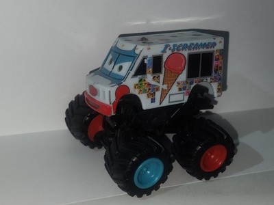 DISNEY PIXAR CARS PLASTIC I-SCREAMER MONSTER TRUCK - MISSING ICE CREAM ON TOP 
