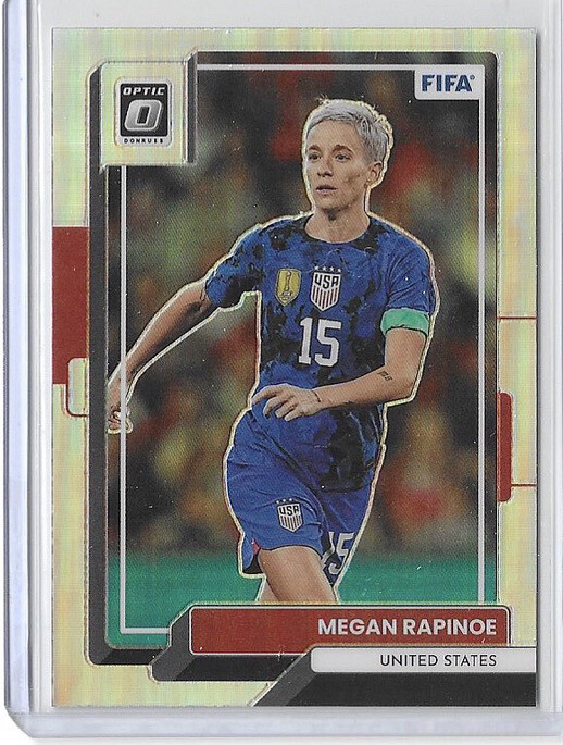 2022-23 Panini Donruss Optic Holo Prizm Megan Rapinoe #126