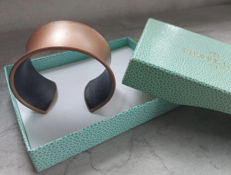 Wunderschöner Pierre Lang Armreif Gr M 19 Cm Rosa aus weichen Leder - Bild 2 von 3