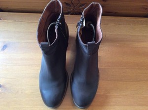 ladies wide fit ankle boots size 6