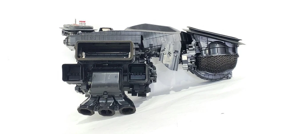 Mercedes GLC300 2016 OEM AC evaporador carcasa completa con soplador Foto 2 de 4