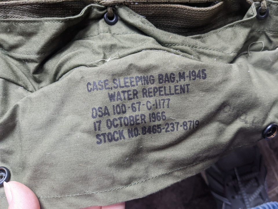 Original Vietnam Conflict Era M1949 US Army Sleeping Bag & Cover M