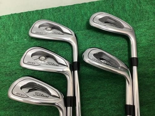 Set De Fers Titleist T200 5 Pièces (6-9,PW) – Tige N.S.PRO 950GH Néo Acier, Occasion