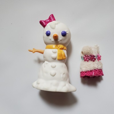 2010 Moscow Bundled Up Beauties Blythe Littlest Pet Shop #B24 #2109 #2110 LPS 2