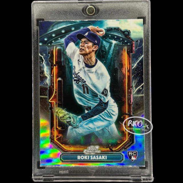 Roki Sasaki Rookie RC Space Refractor Topps Chrome Dodgers