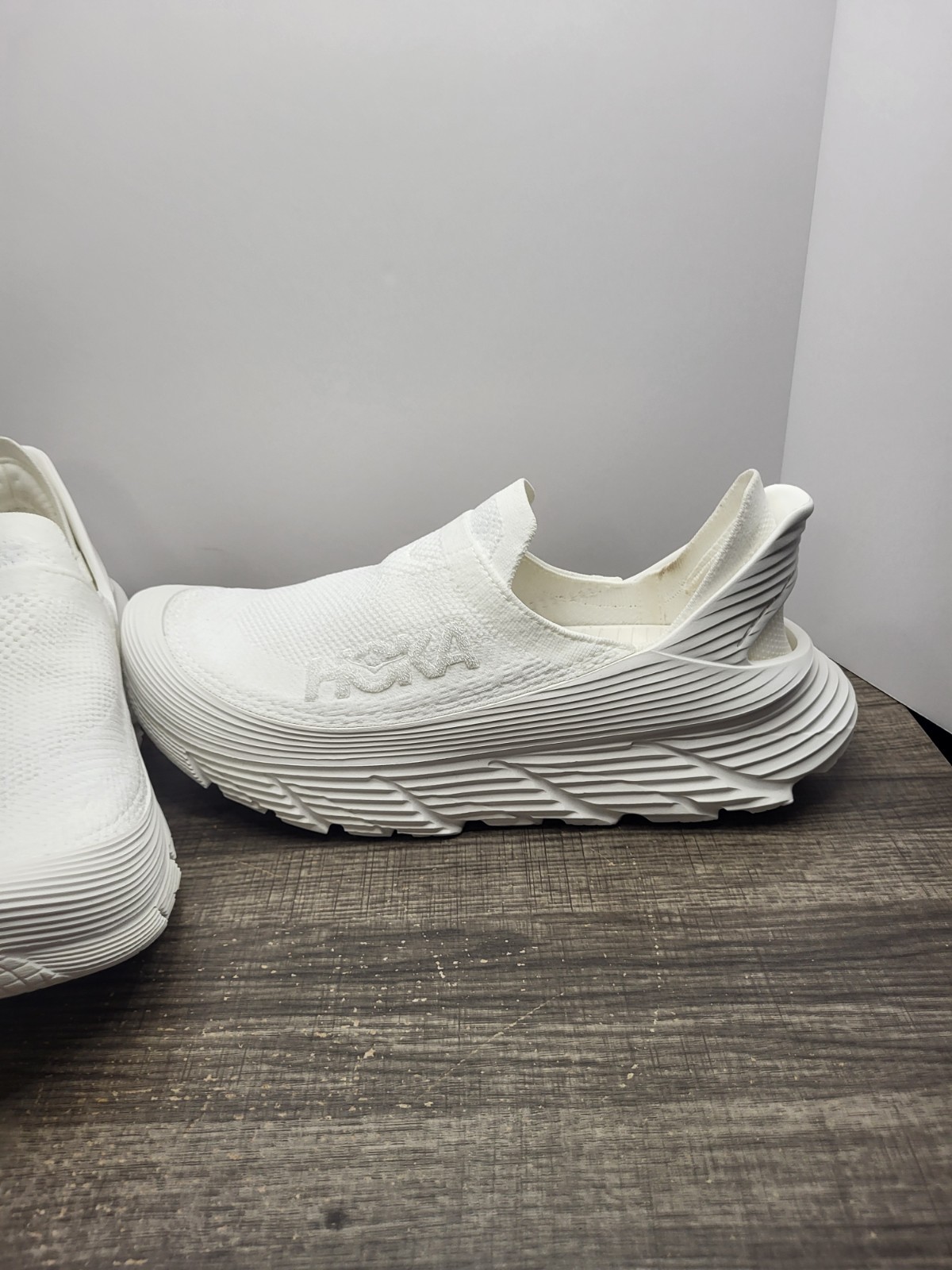 Hoka One One Restore TC White Recovery Men’s Size 13 Shoes  thumbnail 2