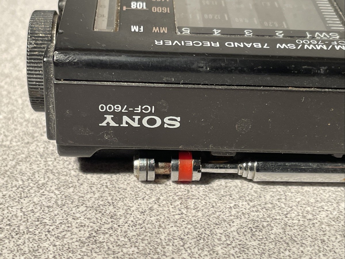 Sony Radio Icf-7600 7 Band FM / MW / SW Receiver Tested / Works