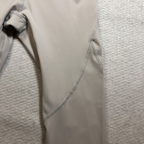 Layer 8 Womens Everyday Capri Leggings Pants Size S Gray Stretch NWT - Picture 3 of 17