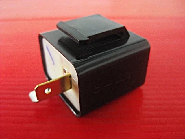 Fit YAMAHA RZ500 RD400 RD350 RD250 RD250LC RD350LC SIGNAL MITSUBA RELAY 12V.[mi] - Imagem 2 de 4