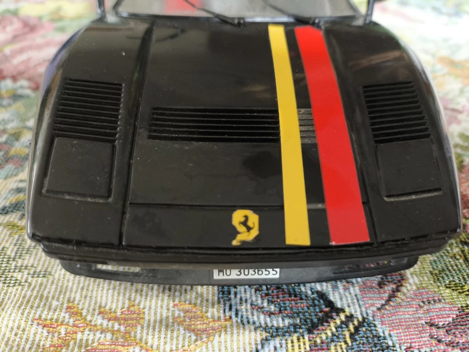 Modellino Auto Ferrari GTO 1984 Polistil 1/16 Vintage DieCast - Nera - Immagine 2 di 4