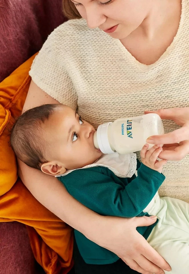 Philips Avent Anti-Colic Baby Bottles, 260ml, 3-Pack SCY103/03 - image 3 of 4