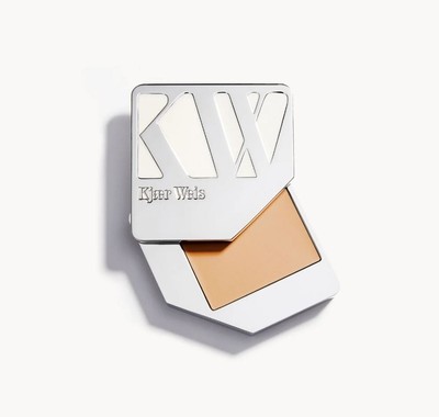 Kjaer Weis Cream Foundation - Iconic Edition