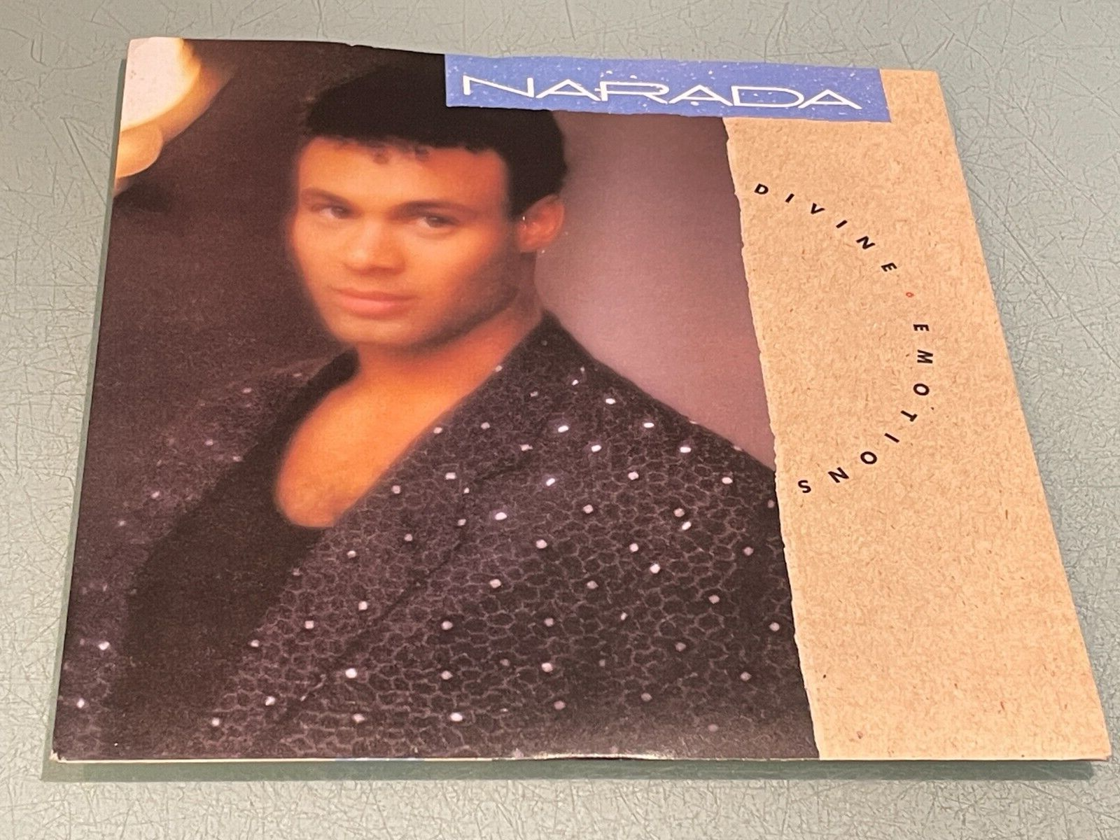 Narada - Divine Emotions - Tighter - Vinyl Record 7"" Single - 1988 WEA W7967