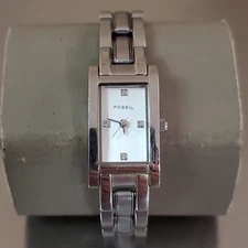 Fossil Women's Watch Analog Quartz Silver Tone ES-9839 Water Resist 6.25 in 15mm