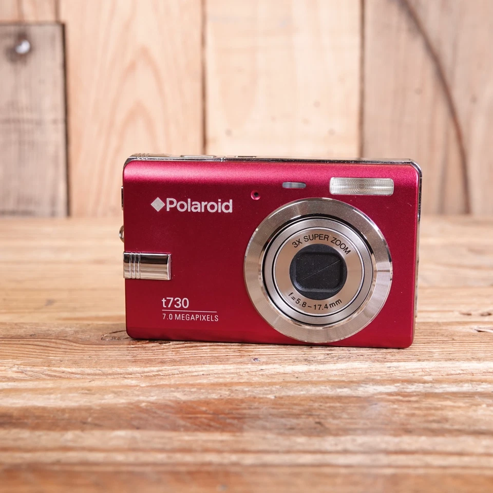 Polaroid T730 Red 7.0MP Digital Camera - Spares or Repair - Image 2 of 4