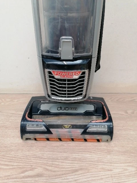 Shark Corded Upright Vacuum, Pet - NZ801UKT 40 Lift-Away - Orange/Black - Image 4 of 4