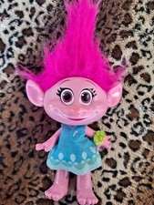 Muñeca Hasbro Trolls Película Princesa Amapola 14" Talking Abrazo Tiempo Cantando Juguete Ligero