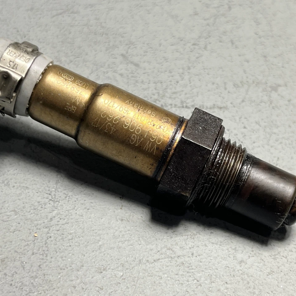 Audi Q3 Quattro 2015-2018 sensor de oxígeno superior delantero OEM Foto 3 de 4