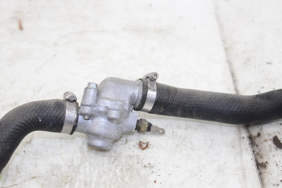 88-07 2004 Kawasaki Ninja 250r EX250 EX 250 OEM Radiator Thermostat Cap Hose - Image 3 of 4