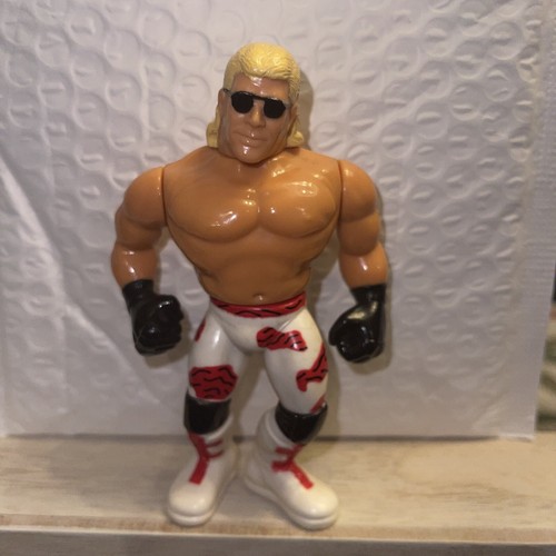 Vintage WWF Hasbro Shawn Michaels Minty Figure Act...