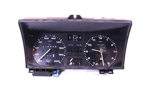 Tacho VW Passat 32B Motometer 975 Kombiinstrument mit Borduhr 5440116900 KFZ