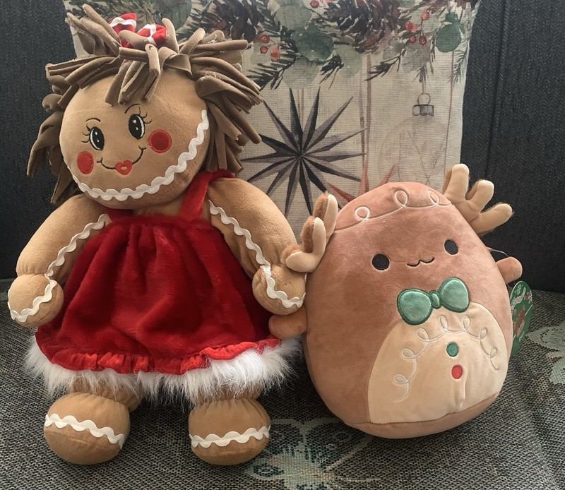 Dan Dee Collectors Choice Christmas Gingerbread Girl Plush Stuffed&Den Lot Of 2